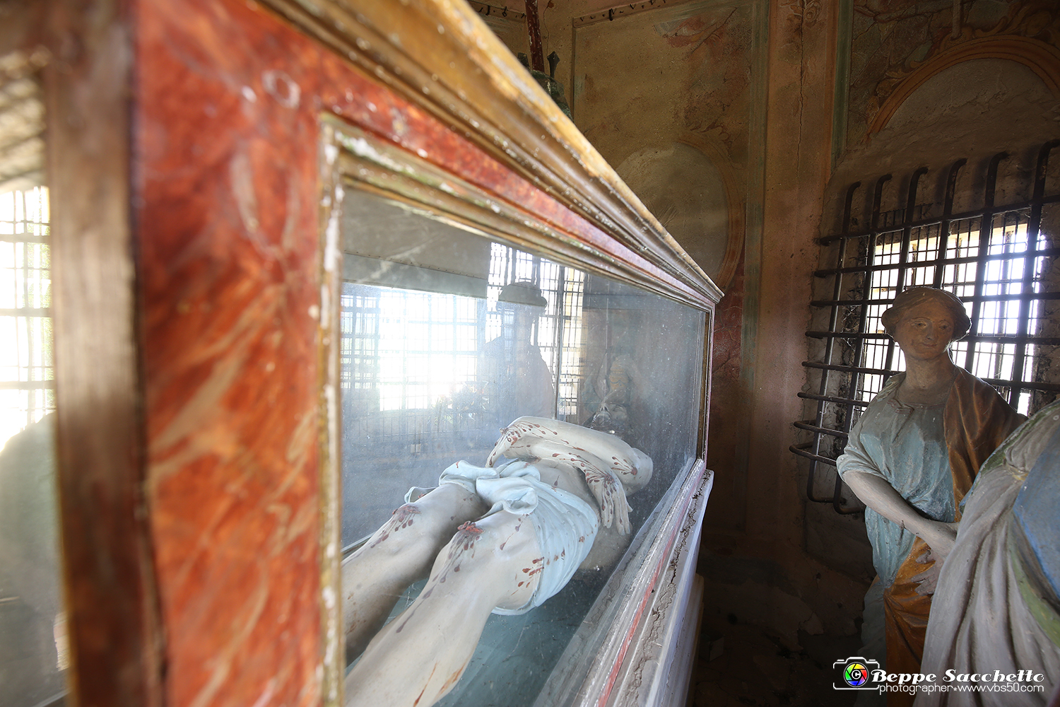 VBS_6816 - I Piloni della Via Crucis del Sacro Monte di Montà d'Alba.jpg